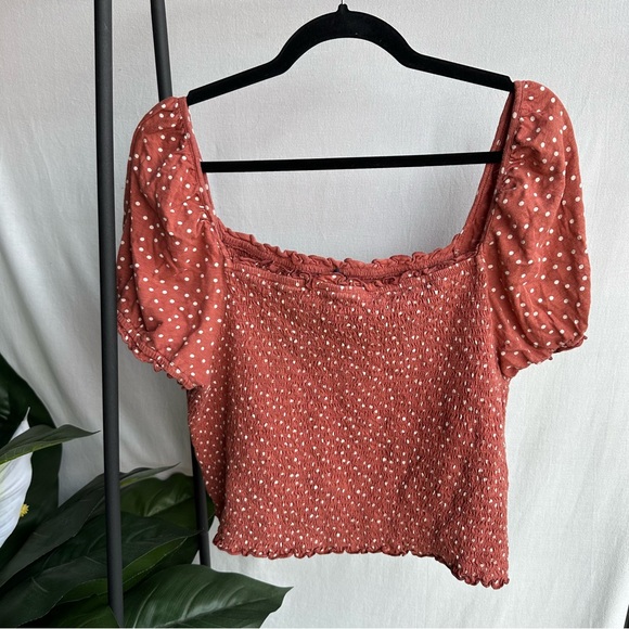 American Eagle Outfitters Tops - American Eagle Outfitters Polka Dot Puff Sleeve Smocked Semi-Cropped Top / XL